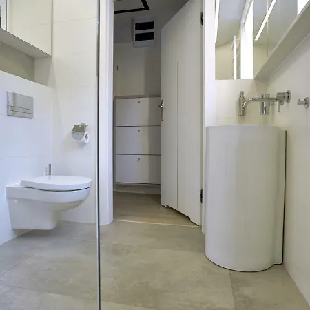 Baltica Z Ogrodkiem - W Ustronnym Miejscu Tuz Przy Plazy Appartamento