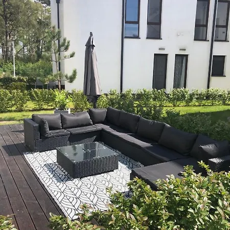 Baltica Z Ogrodkiem - W Ustronnym Miejscu Tuz Przy Plazy *