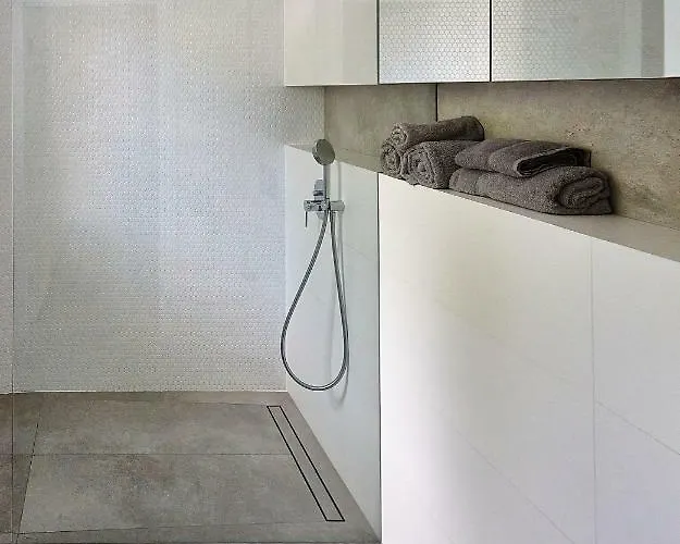 Baltica Z Ogrodkiem - W Ustronnym Miejscu Tuz Przy Plazy アパート ロゴボ