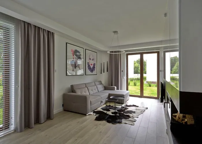 Baltica Z Ogrodkiem - W Ustronnym Miejscu Tuz Przy Plazy *