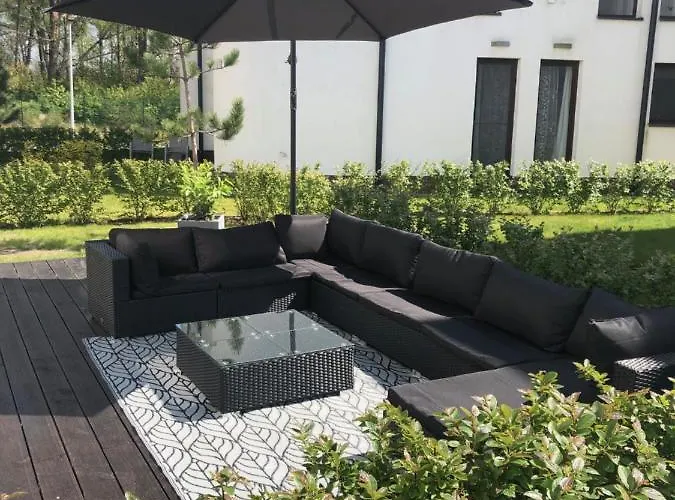 アパート Baltica Z Ogrodkiem - W Ustronnym Miejscu Tuz Przy Plazy ロゴボ